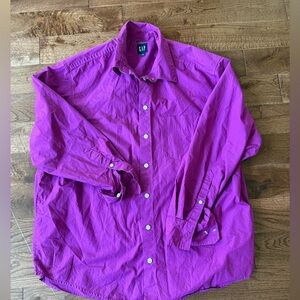 Gap Button Down Shirt